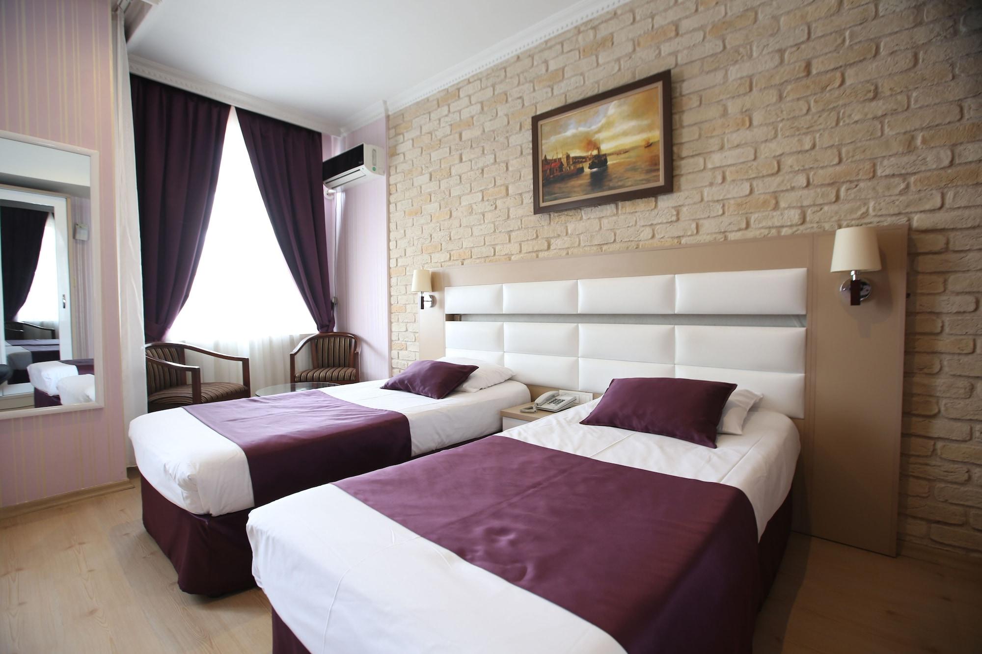 Nil Hotel Istanbul Bagian luar foto