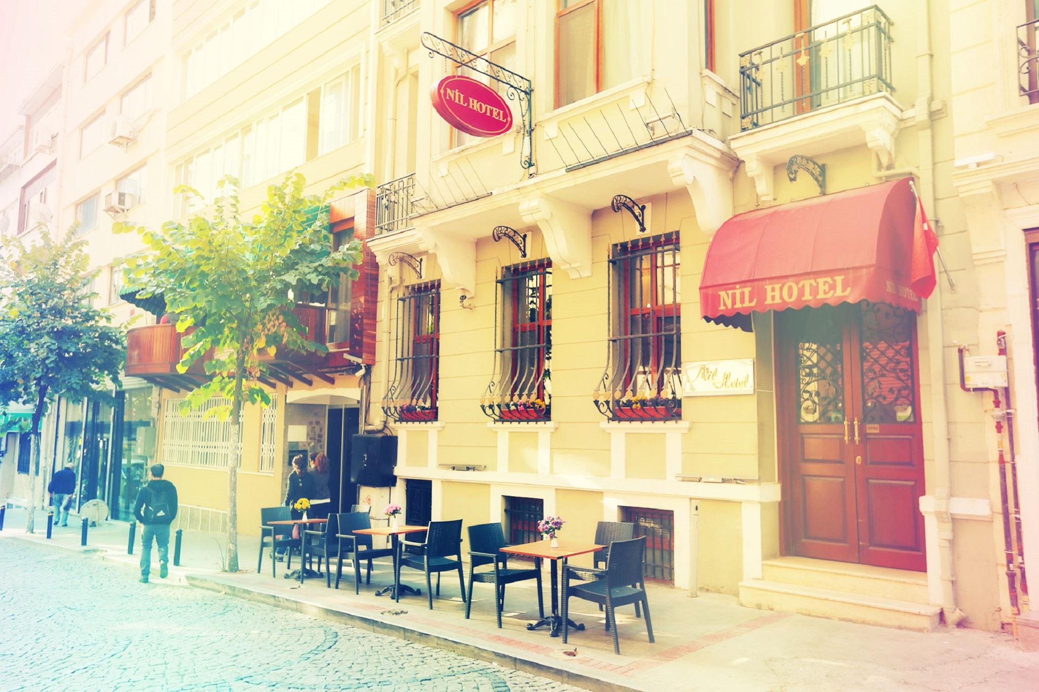 Nil Hotel Istanbul Bagian luar foto
