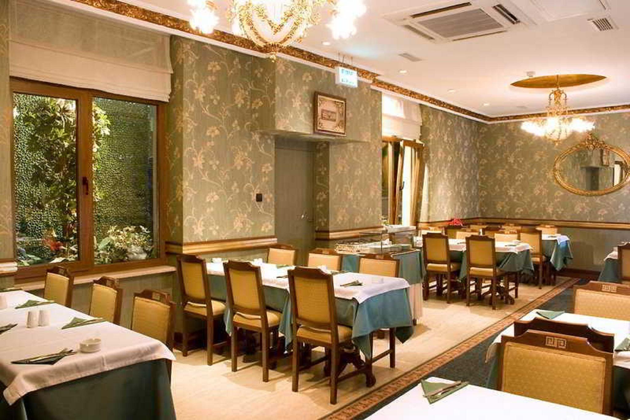 Nil Hotel Istanbul Bagian luar foto